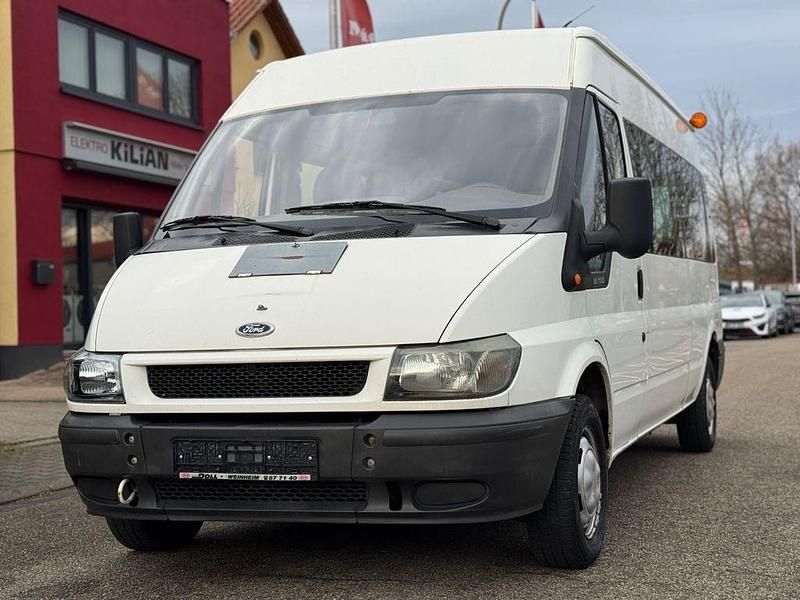 Usado Ford Transit 86 CV (63 kW) 2005 Blanco Monovolumen