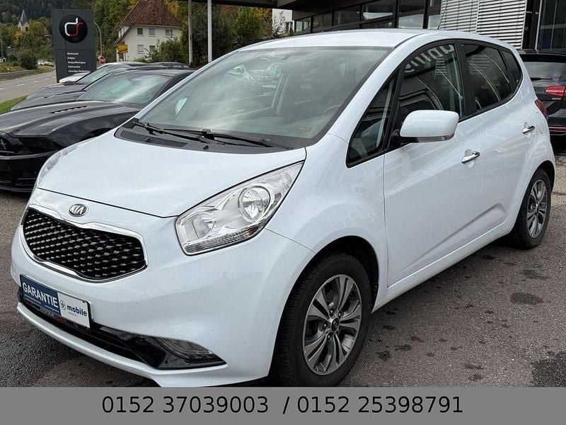 Weiß Gebraucht 2018 Kia Venga DREAM-TEAM Edition Kleinwagen | 12.999 € (Fairer Preis) - Bild 1/4