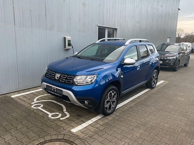 Blau Gebraucht 2021 Dacia Duster Prestige SUV | 14.950 € (Fairer Preis) - Bild 1/4