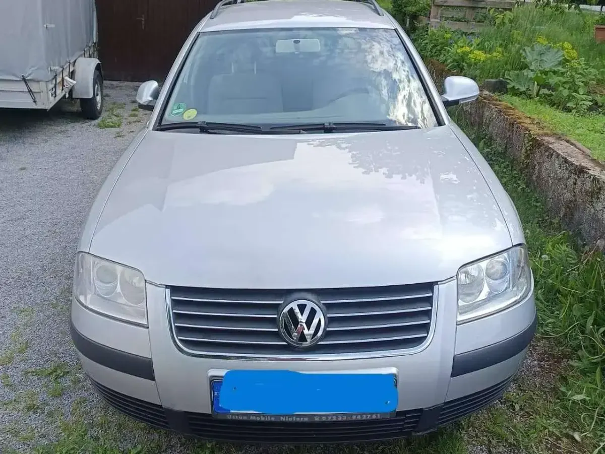 Gebraucht VW Passat Comfortline 131 PS (96 kW) 2004 Silber Kombi