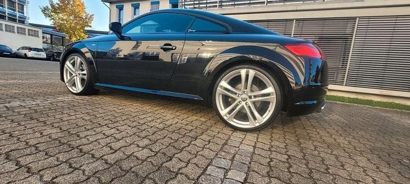 Gebraucht Audi TT S-line plus 230 PS (169 kW) 2015 Schwarz Coupé