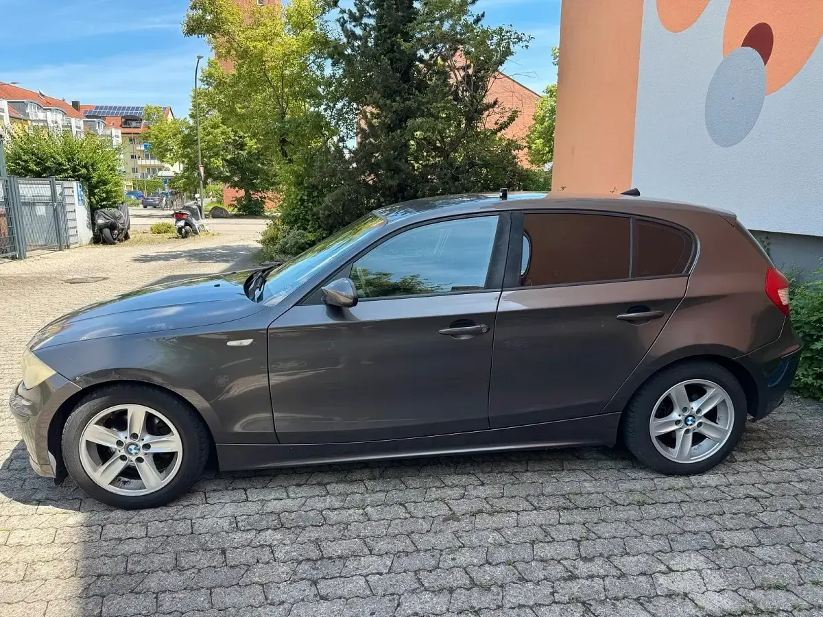 Gebraucht BMW 116 116 PS (85 kW) 2005 Grau Kleinwagen