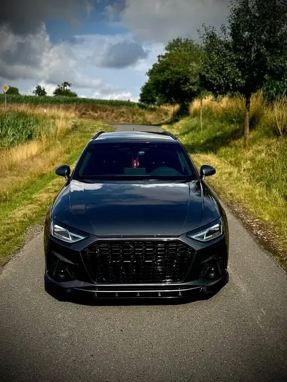 Gebraucht Audi A4 S-Line 231 PS (169 kW) 2020 Grau Kombi