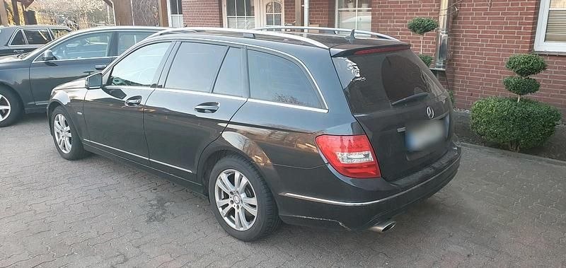 Gebraucht Mercedes C220 170 PS (125 kW) 2011 Kombi