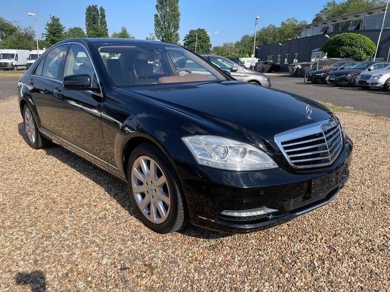 Schwarz Gebraucht 2009 Mercedes S400 Limousine | 9.950 € (Superpreis) - Bild 1/4