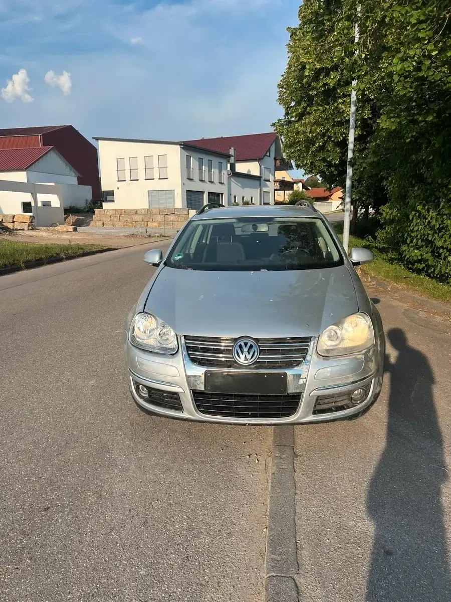 Gebraucht VW Golf V 140 PS (102 kW) 2007 Grau Kombi