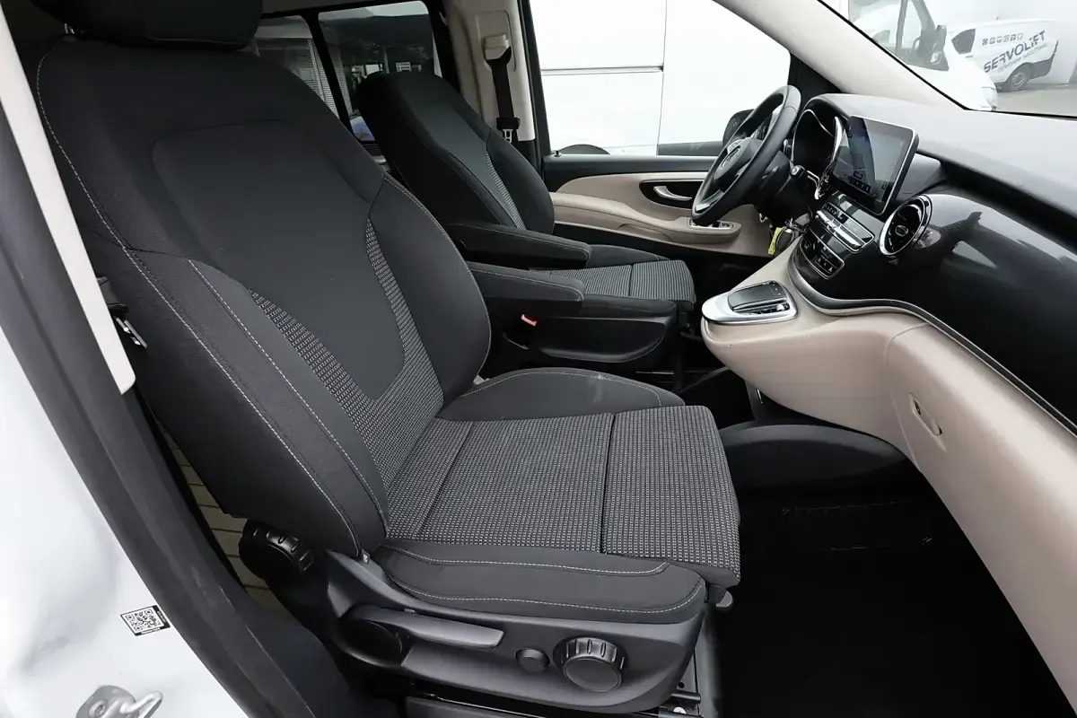Gebraucht Mercedes V250 Marco Polo 190 PS (139 kW) 2022 Arktikweiß Van / Kleinbus