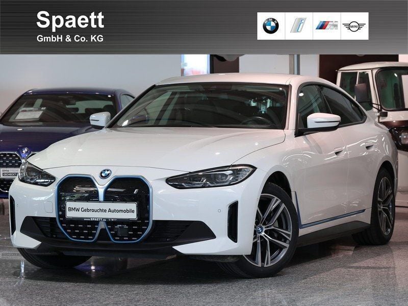 Alpinweiß uni Gebraucht 2022 BMW i4 Sport Line Limousine | 35.900 € (Superpreis) - Bild 1/4
