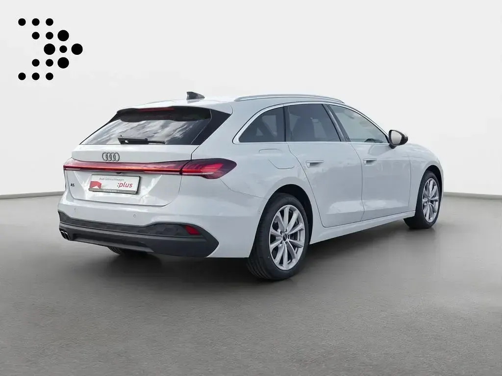 Gebraucht Audi A5 Sport 204 PS (150 kW) 2025 Weiß Kombi