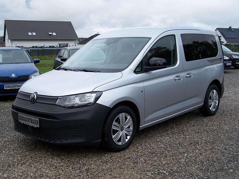Reflexsilber metallic Gebraucht 2021 VW Caddy Van / Kleinbus | 25.980 € (Fairer Preis) - Bild 1/4