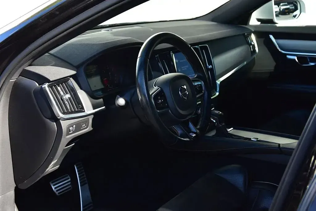 Gebraucht Volvo V90 R-Design 150 PS (110 kW) 2017 Schwarz Kombi