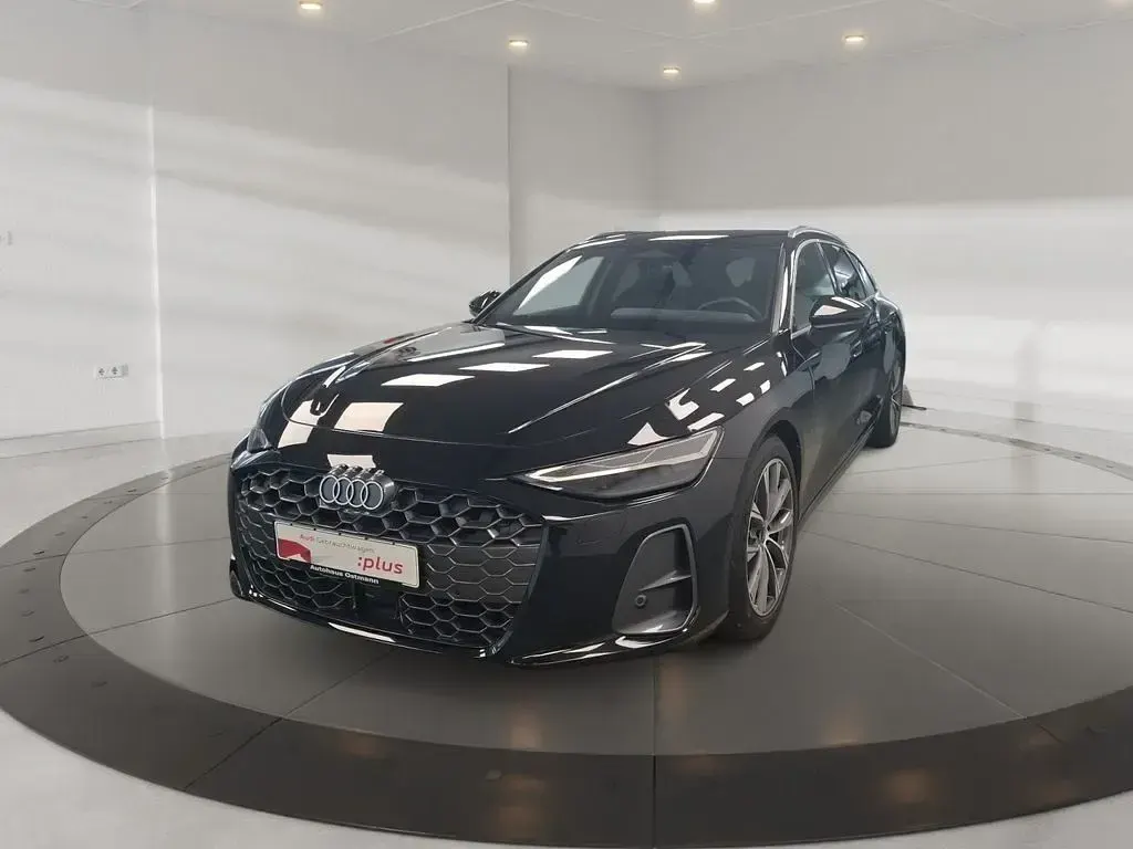 Gebraucht Audi A6 Sport 204 PS (150 kW) 2025 Mythosschwarz metallic Kombi