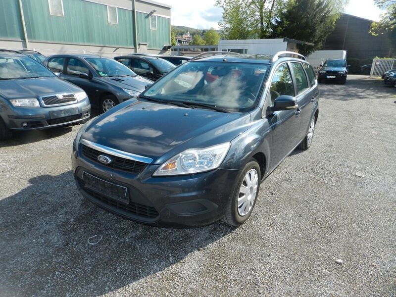 Grau Gebraucht 2008 Ford Focus Style Limousine | 999 € (Superpreis) - Bild 1/4
