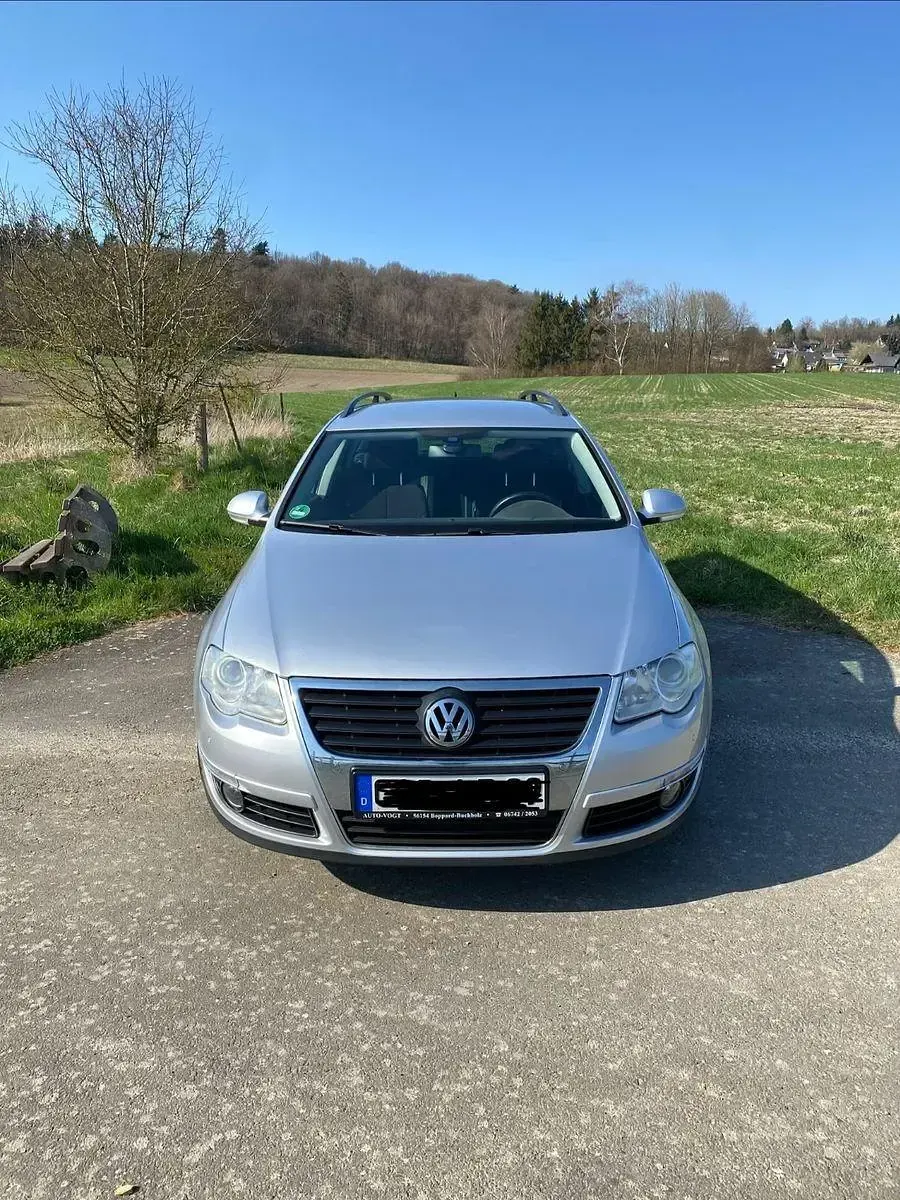 Gebraucht VW Passat Comfortline 140 PS (102 kW) 2009 Silber Kombi