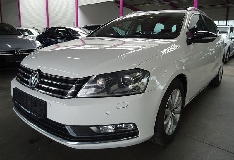 Gebraucht VW Passat Edition 177 PS (130 kW) 2013 Weiß Limousine
