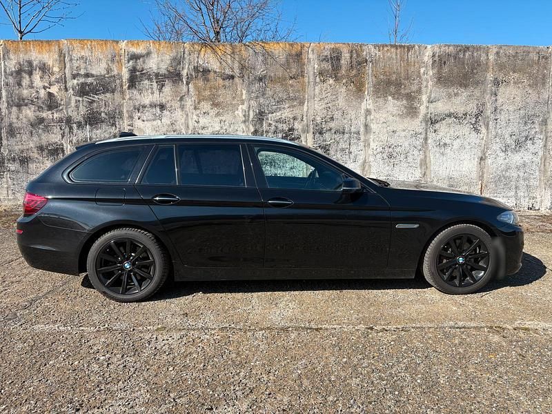 Gebraucht BMW 525 218 PS (160 kW) 2017 Schwarz Kombi