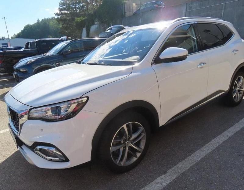 Weiß Gebraucht 2022 MG HS Comfort SUV | 18.885 € - Bild 1/4