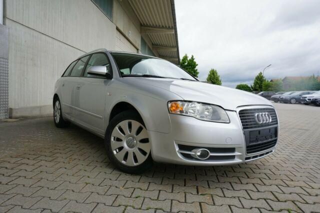 Silber Gebraucht 2005 Audi A4 Kombi | 6.995 € - Bild 1/4