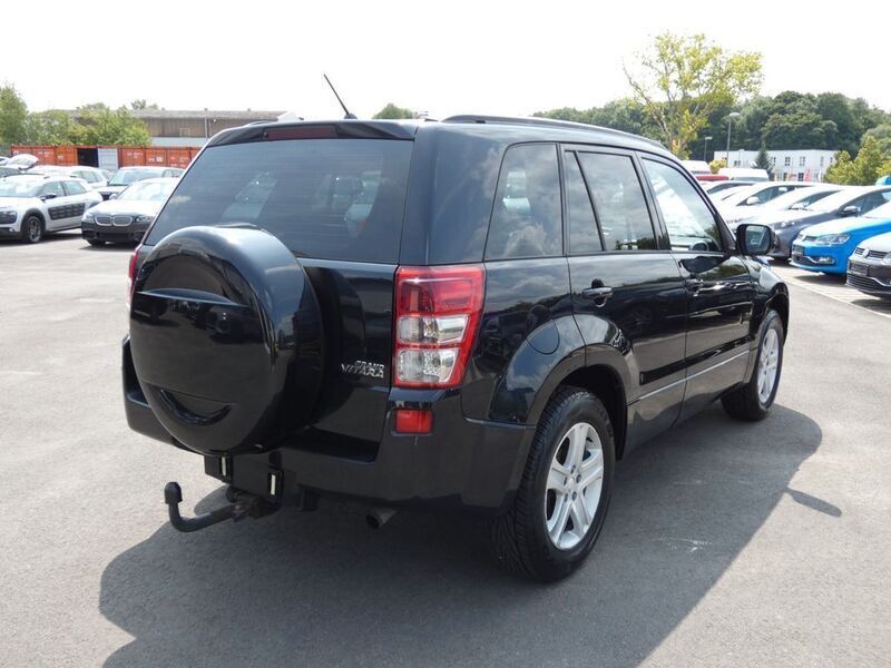 Gebraucht Suzuki Grand Vitara 129 PS (94 kW) 2006 Schwarz SUV