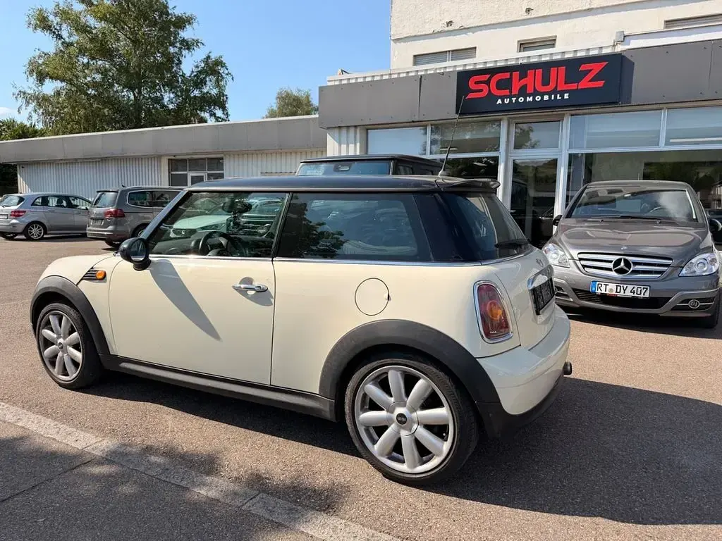 Gebraucht Mini Cooper 120 PS (88 kW) 2007 Weiß Kleinwagen