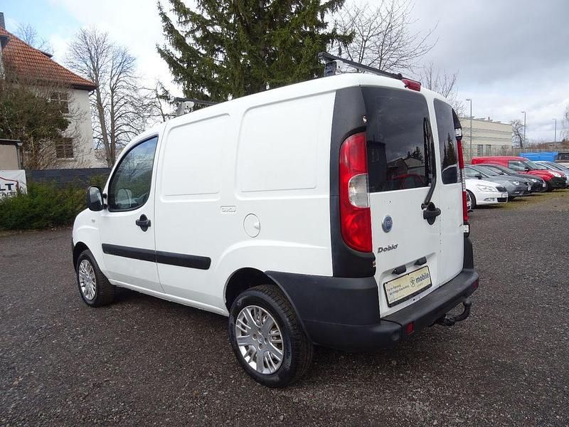 Gebraucht Fiat Doblò 101 PS (74 kW) 2006 Weiß Van / Kleinbus
