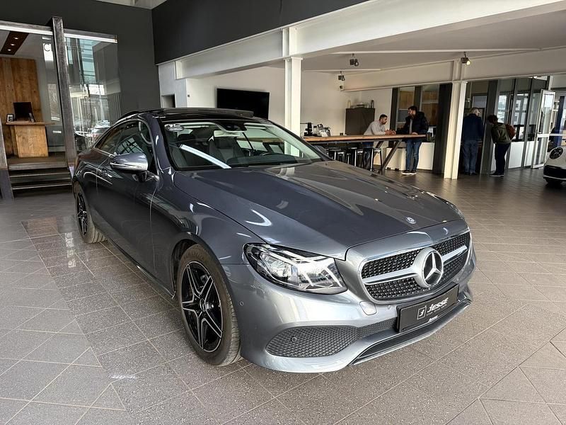 Gebraucht Mercedes E200 Avantgarde 184 PS (135 kW) 2017 Grau metallic