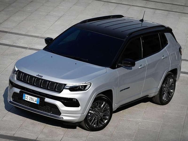 Gebraucht Jeep Compass 179 PS (131 kW) 2021 Silber SUV