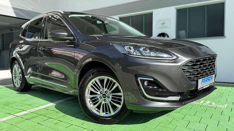Grau Gebraucht 2021 Ford Kuga Vignale SUV | 24.950 € (Fairer Preis) - Bild 1/4