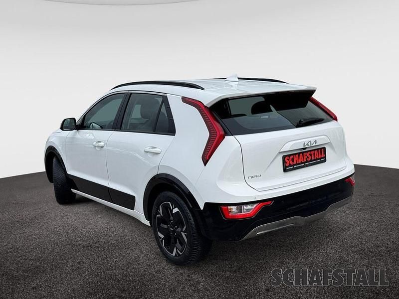 Gebraucht Kia e-Niro Vision 150 kW (204 PS) 2022 Weiss (clear white) SUV