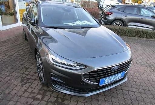 Neu Ford Focus Titanium 155 PS (114 kW) 2025 Grau Kombi
