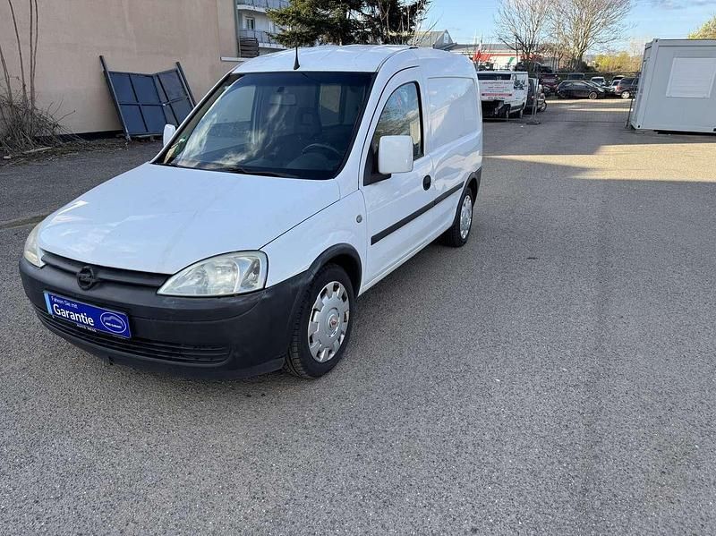 Gebraucht Opel Combo 94 PS (69 kW) 2008 Weiß Van / Kleinbus