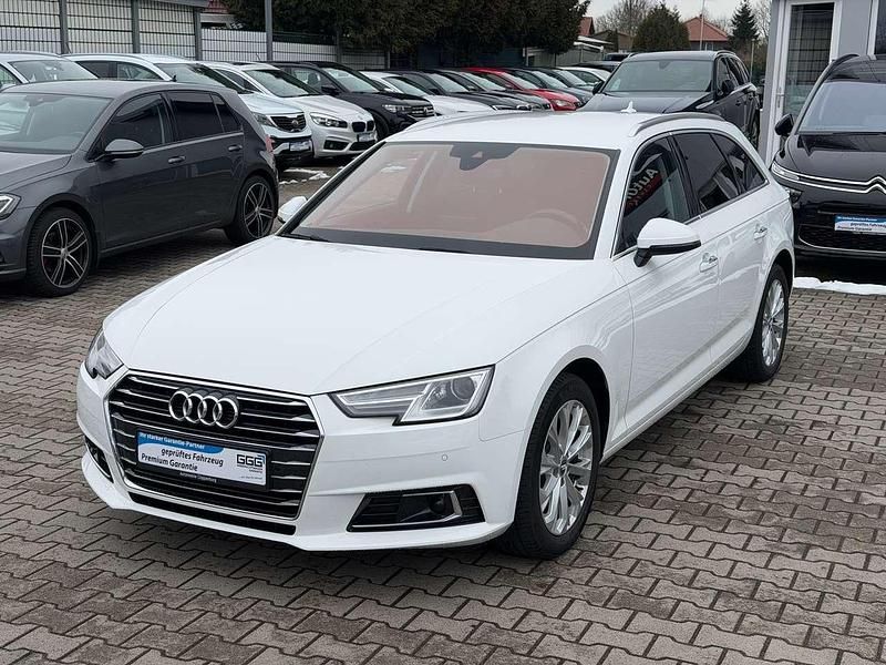 Gebraucht Audi A4 Design 150 PS (110 kW) 2017 Weiß Kombi
