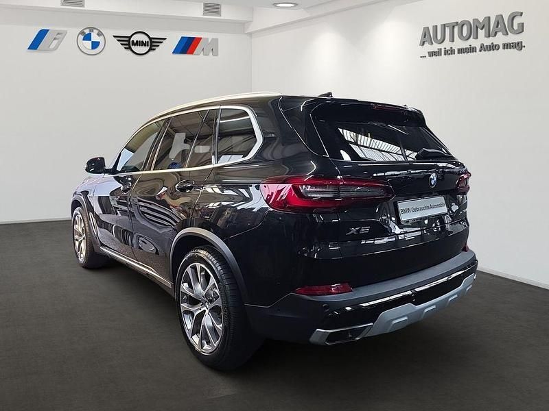 Gebraucht BMW X5 xLine 286 PS (210 kW) 2022 Black sapphire SUV