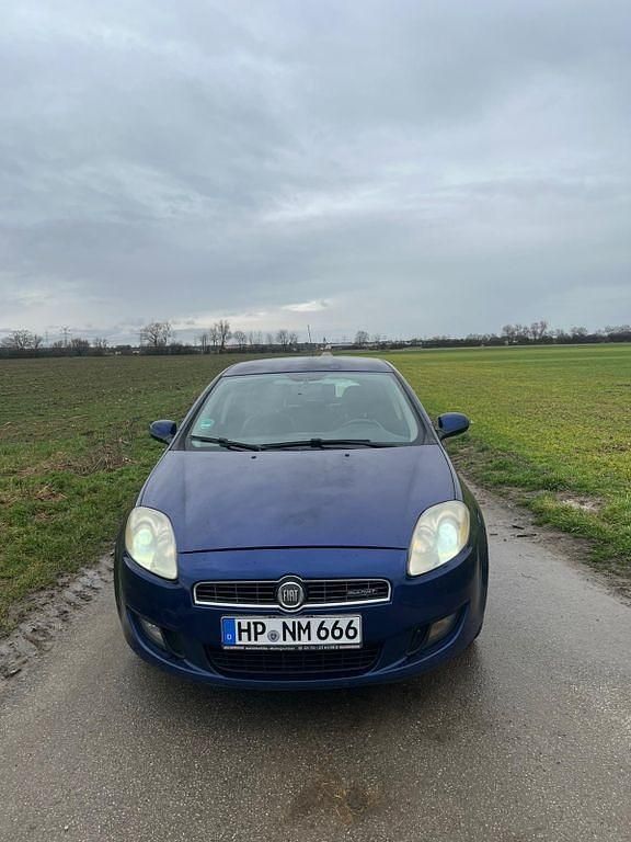 Gebraucht Fiat Bravo Dynamic 120 PS (88 kW) 2007 Blau Kleinwagen