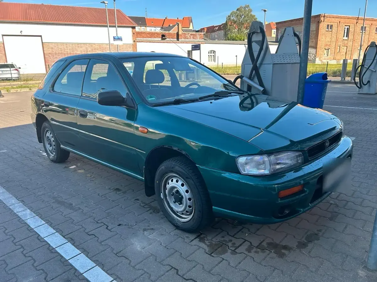 Gebraucht Subaru Impreza 1998 Grün SUV