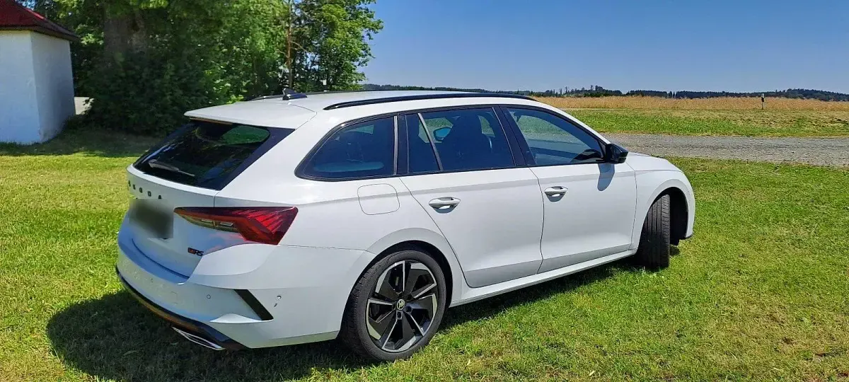 Gebraucht Skoda Octavia RS 200 PS (147 kW) 2021 Weiß Kombi