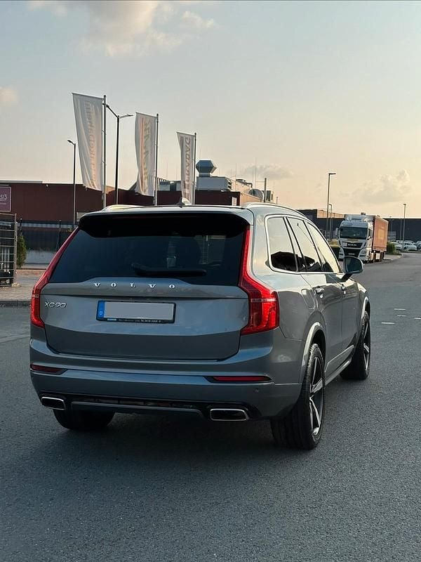 Gebraucht Volvo XC90 Business Edition 235 PS (172 kW) 2019 Silber SUV