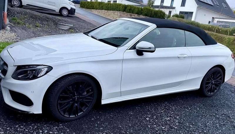 Weiß Gebraucht 2018 Mercedes C220 Cabrio | 26.500 € (Fairer Preis) - Bild 1/4