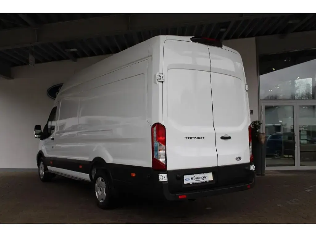 Gebraucht Ford Transit Trend 131 PS (96 kW) 2025 Frostweiß Van