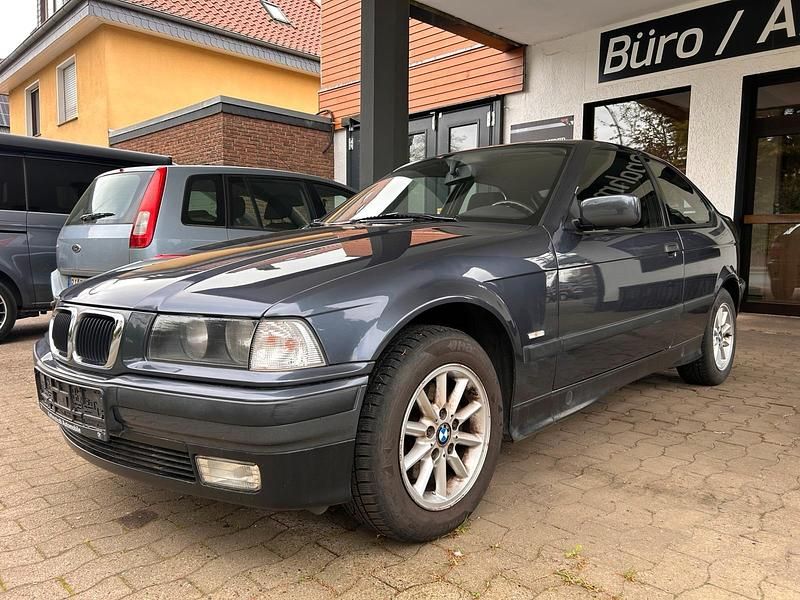 Gebraucht BMW 316 102 PS (75 kW) 1998 Andere farben Limousine