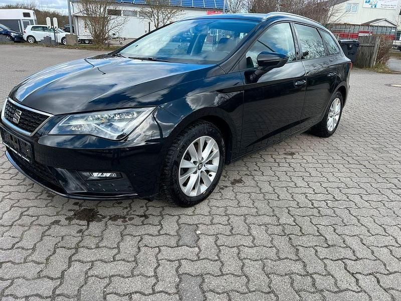 Gebraucht Seat Leon Style 116 PS (85 kW) 2020 Schwarz Limousine