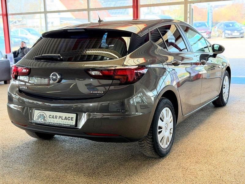 Gebraucht Opel Astra Edition 125 PS (91 kW) 2016 Limousine