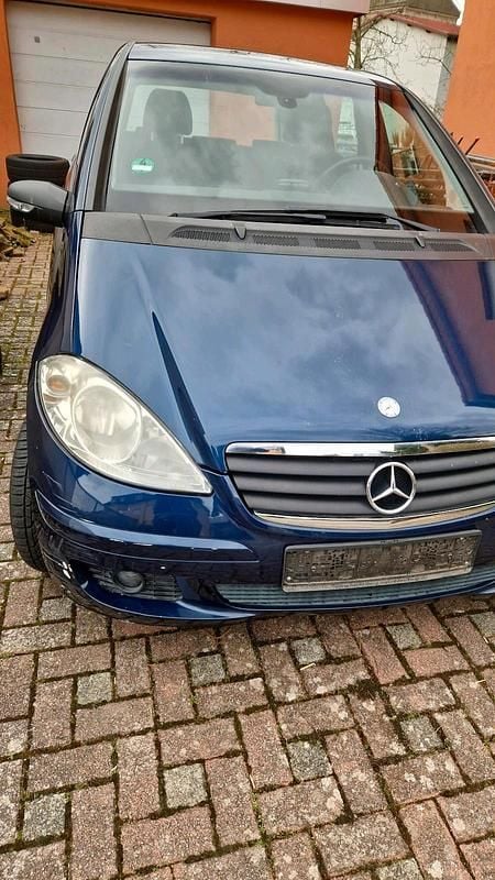Gebraucht Mercedes A150 95 PS (69 kW) 2005 Blau Kleinwagen