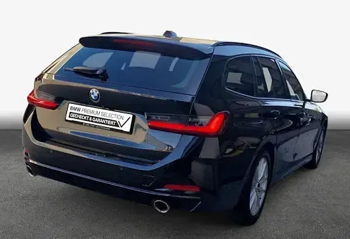 Gebraucht BMW 318 Sport Line 156 PS (114 kW) 2024 Saphirschwarz metallic Kombi