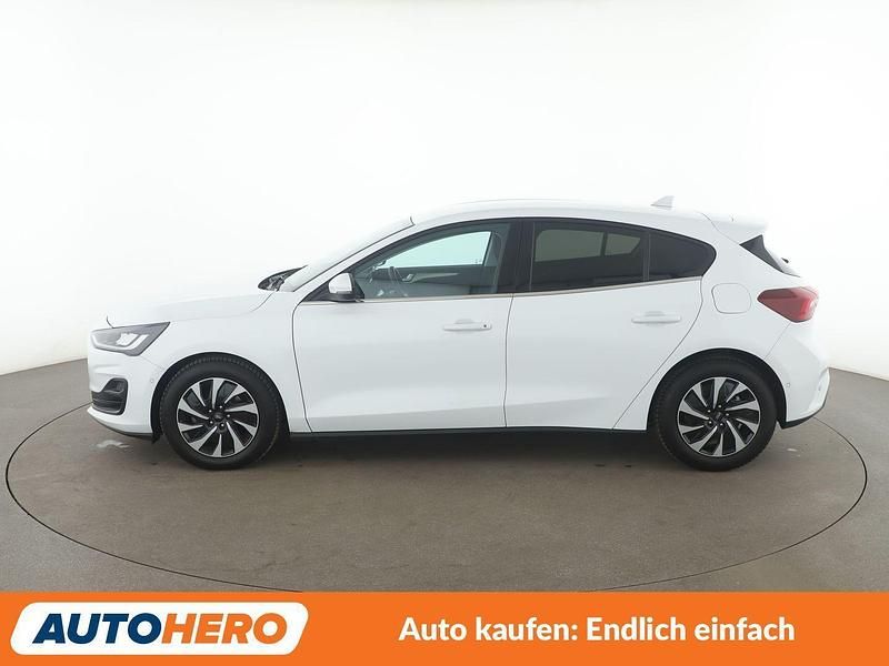 Gebraucht Ford Focus Titanium X 120 PS (88 kW) 2022 Weiß Limousine