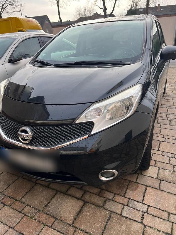 Schwarz Gebraucht 2013 Nissan Note Tekna Kleinwagen | 5.900 € (Fairer Preis) - Bild 1/4