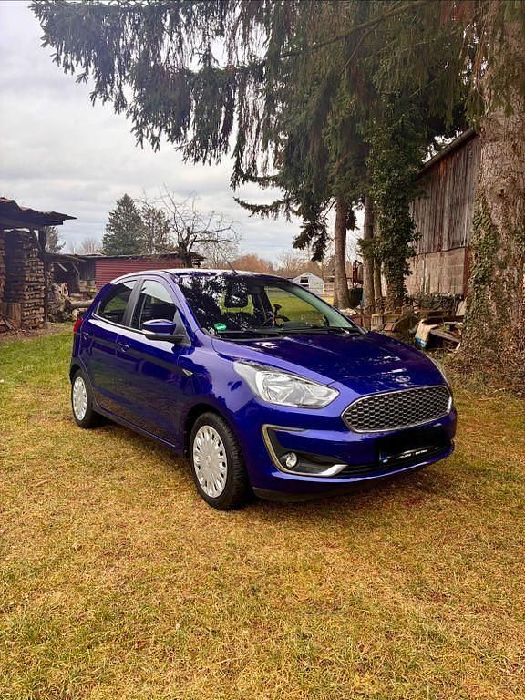 Gebraucht Ford Ka Trend 71 PS (52 kW) 2019 Blau Limousine