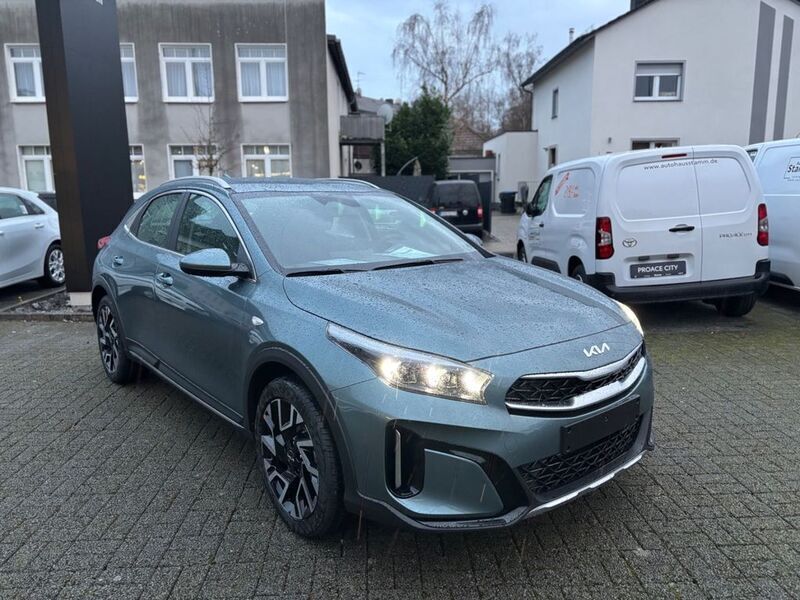 Gebraucht Kia XCeed Vision 120 PS (88 kW) 2024 (usg) yucca steel gray m SUV