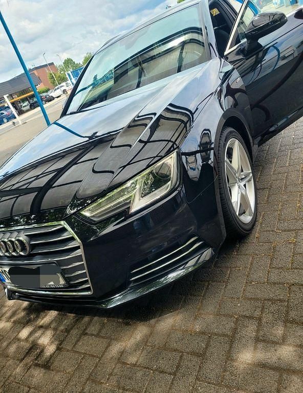 Gebraucht Audi A4 Sport 190 PS (139 kW) 2017 Schwarz Kombi