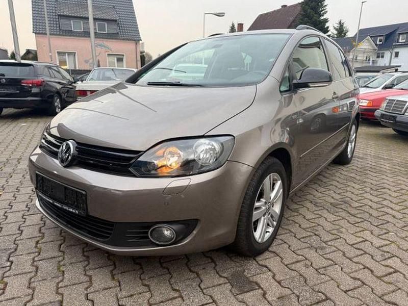 Kaschmirbraun (metallic) Gebraucht 2012 VW Golf Plus Cross Match Van / Kleinbus | 5.299 € (Fairer Preis) - Bild 1/4